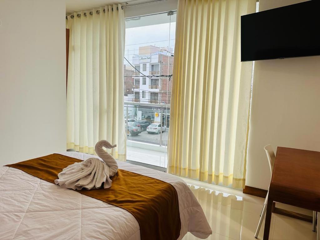 Hotel Overland Paracas Bagian luar foto